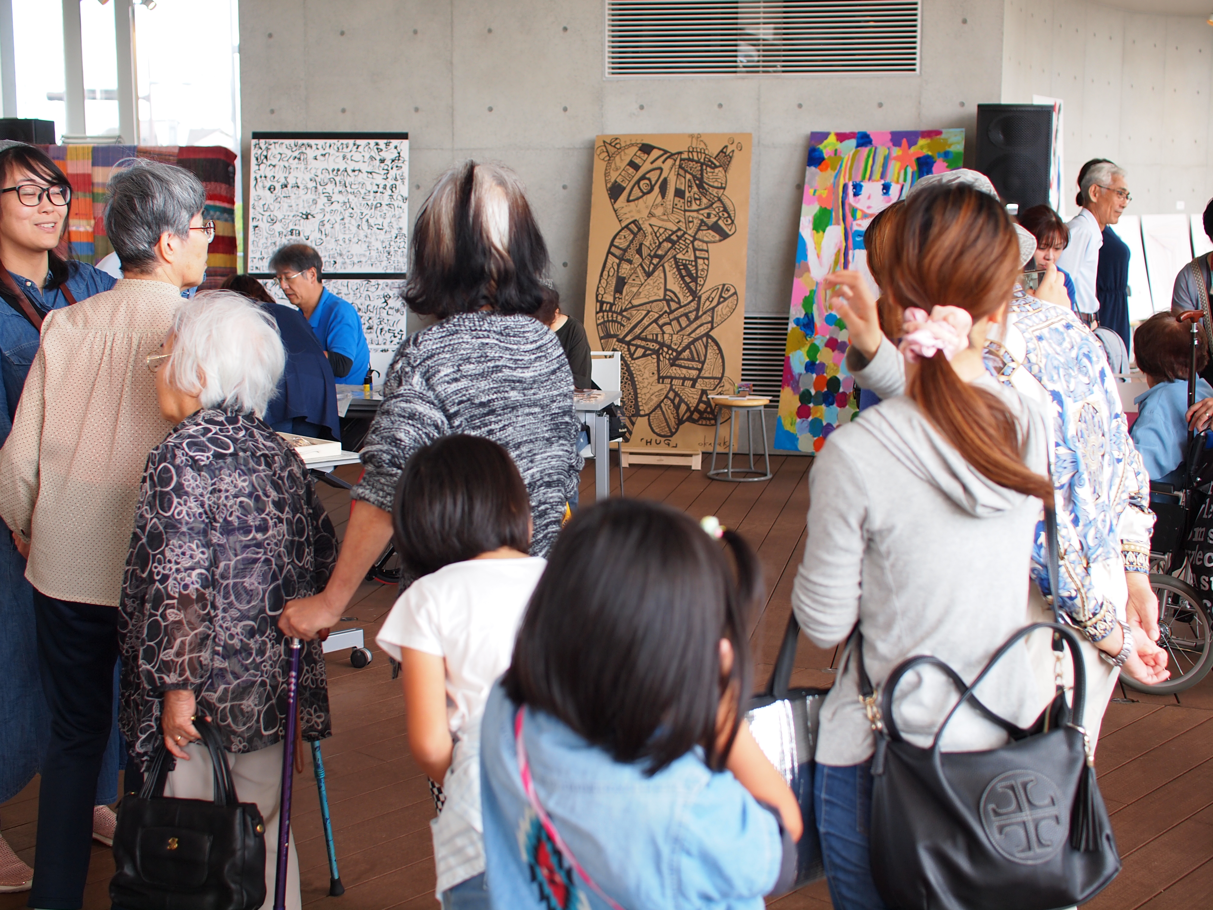 くすのもりアート展の様子-写真9